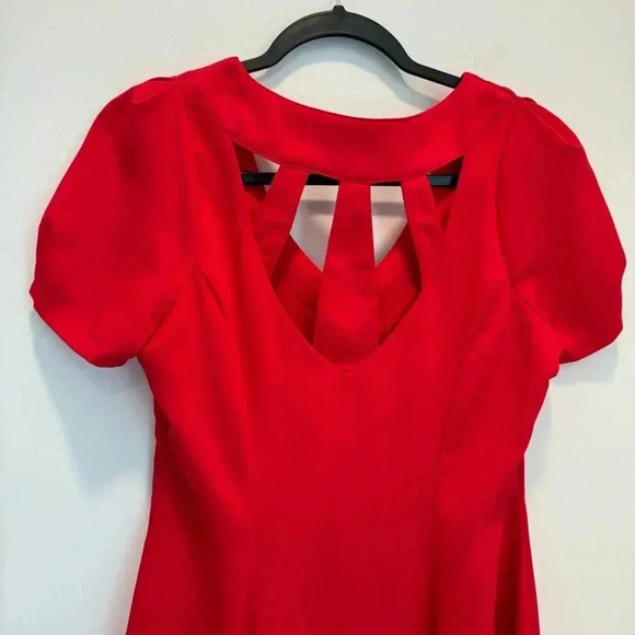 Dress Forum - dress size M - Picture 6 of 10